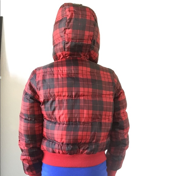 H&M Black and red plaid hooded puffer jacket - Picture 7 of 8